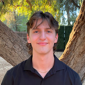 Meet your Posher, Ethan